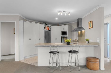 Photo of property in 14 Maxwell Place, Te Kamo, Whangarei, 0112