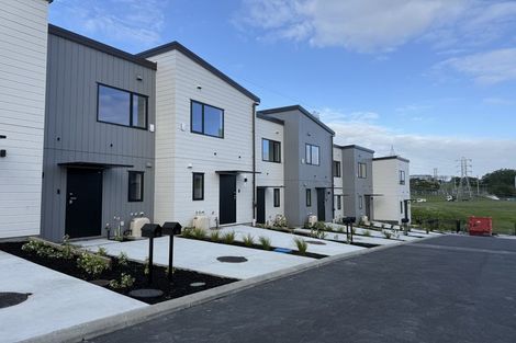 Photo of property in 23 Awhi Lane, Massey, 0614