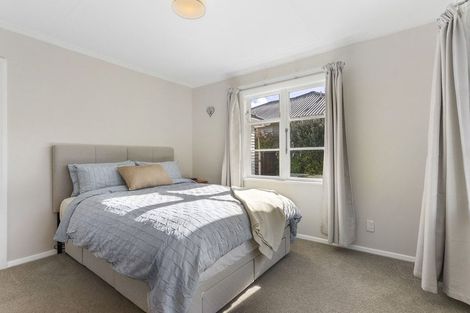 Photo of property in 21 Cecil Road, Tawa, Wellington, 5028
