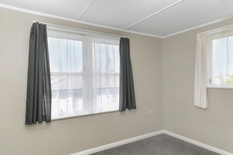 Photo of property in 7 Te Puke Street, Titahi Bay, Porirua, 5022