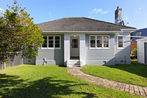 Photo of property in 44 Hardy Street, Waterloo, Lower Hutt, 5011