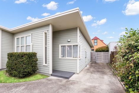 Photo of property in 5a Littler Place, Hamilton East, Hamilton, 3216