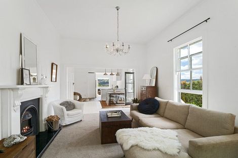 Photo of property in 4 Rautawhiri Road, Helensville, 0800