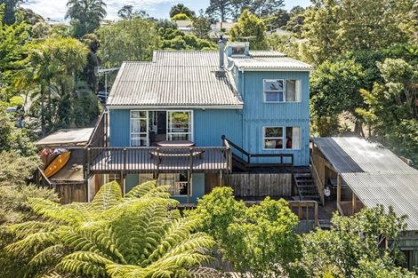 Photo of property in 36 Coroglen Avenue, Birkenhead, Auckland, 0626