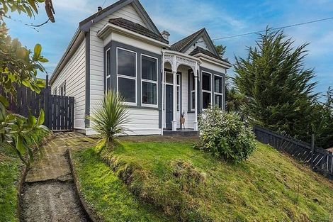 Photo of property in 39 Argyle Street, Mornington, Dunedin, 9011
