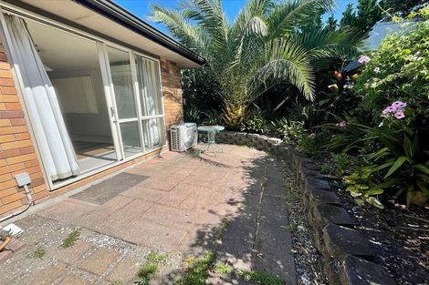 Photo of property in 404a Te Atatu Road, Te Atatu Peninsula, Auckland, 0610