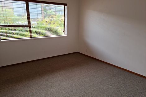 Photo of property in 3 Wolsley Avenue, Milford, Auckland, 0620