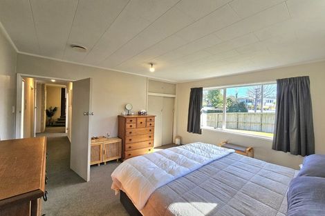 Photo of property in 235 Heta Road, Merrilands, New Plymouth, 4312