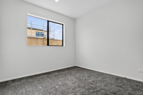 Photo of property in 10 Kaapehu Street, Karaka, 2578