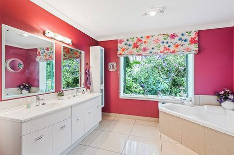 Photo of property in 3 Koromiko Glen, Waikanae, 5036