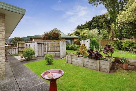 Photo of property in Redwood Village, 67/42 Main Road, Tawa, Wellington, 5028