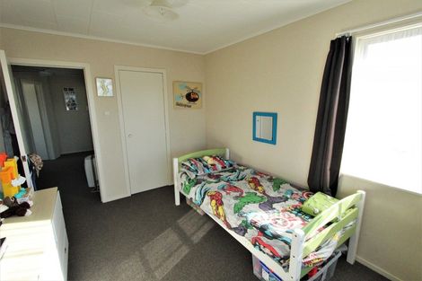Photo of property in 6 Marlborough Place, Tokoroa, 3420