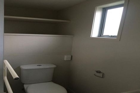 Photo of property in 27 Crispe Road, Clarks Beach, 2122