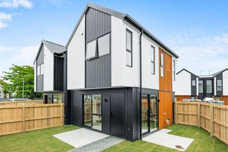 Photo of property in 1/1 Huia Street, Riccarton, Christchurch, 8041