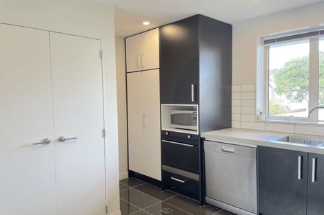 Photo of property in 10/31u Princess Terrace, Newtown, Wellington, 6021