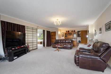 Photo of property in 5b Ongo Road, Hunterville, 4730
