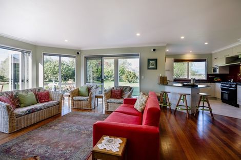 Photo of property in 76 Peake Road, Cambridge, 3493