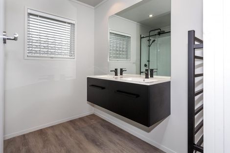 Photo of property in 15 Springfield Avenue, Ngarimu Bay, Thames, 3575