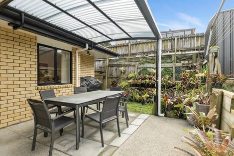 Photo of property in 18a Christmas Road, Manurewa, Auckland, 2102