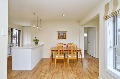 Photo of property in 4 Mcfaddens Road, St Albans, Christchurch, 8052