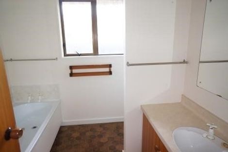 Photo of property in 72 Newnham Street, Rangiora, 7400