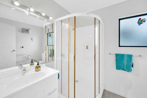 Photo of property in 2/17 Townshend Crescent, Greenmeadows, Napier, 4112