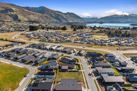 Photo of property in 18 Campbell Road, Wanaka, 9305