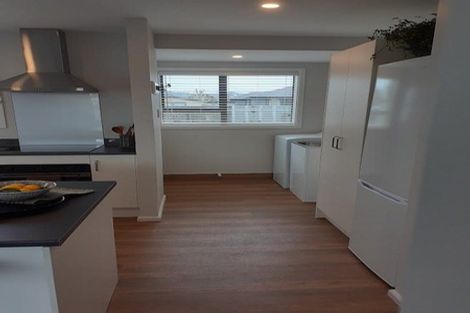 Photo of property in 19 Avro Crescent, Hornby, Christchurch, 8042