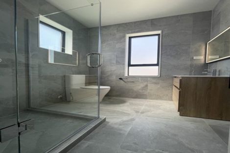Photo of property in 1 Zion Road, Birkenhead, Auckland, 0626