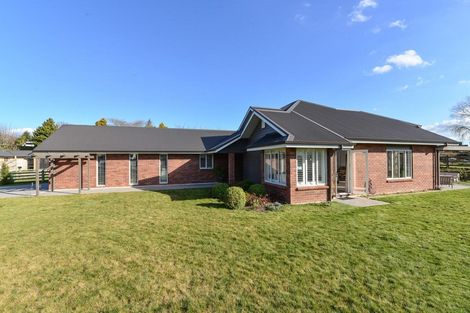 Photo of property in 18 Mahy Way, Leamington, Cambridge, 3432