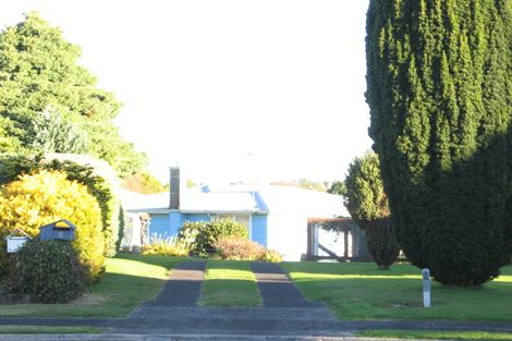Photo of property in 6 Huia Place, Tokoroa, 3420