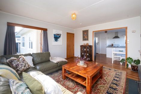 Photo of property in 2a Hinton Road, Taradale, Napier, 4112
