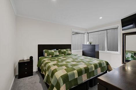 Photo of property in 13a Cutfield Street, Inglewood, 4330