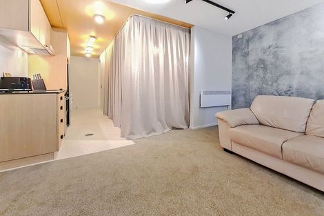 Photo of property in Vedado Apartments, 408/41u Hopper Street, Mount Cook, Wellington, 6011