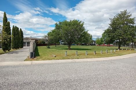 Photo of property in 2 Waldron Place, Clyde, 9330