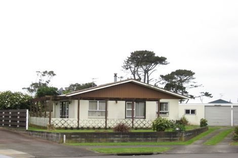 Photo of property in 25 Trimble Place, Bell Block, New Plymouth, 4312