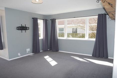 Photo of property in 5 Kaimanawa Street, Paraparaumu, 5032