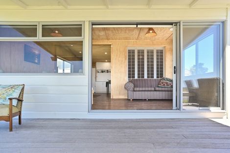 Photo of property in 177 Mahia East Coast Road, Mahia, 4198