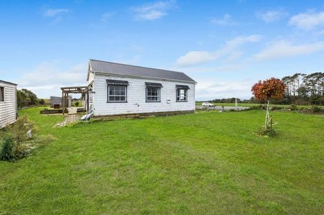 Photo of property in 2634 Mountain Road, Tariki, Stratford, 4394