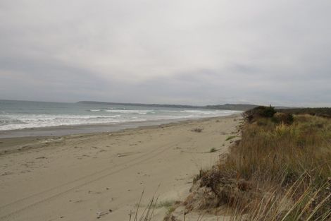 Photo of property in 22 Pukenui Drive, Mahia, 4198