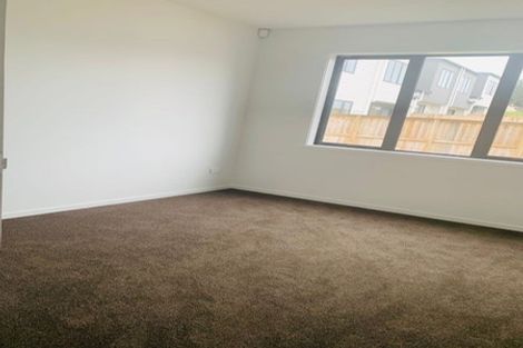 Photo of property in 4 Karoro Road, Flat Bush, Auckland, 2019