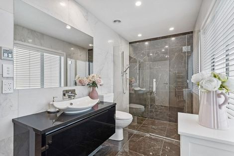 Photo of property in 57 Bayvista Drive, Karaka, Papakura, 2113