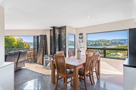 Photo of property in 12 The Topdeck, Whitby, Porirua, 5024