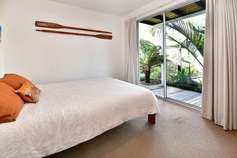 Photo of property in 88 Rosario Crescent, Red Beach, 0932