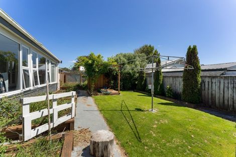 Photo of property in 12 Craig Street, Stratford, 4332