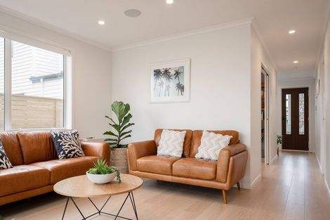 Photo of property in 72 Kaipara Portage Road, Riverhead, 0820