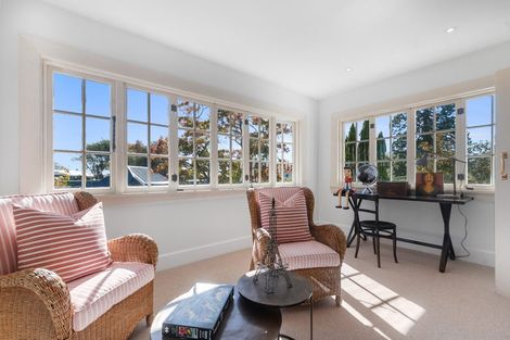 Photo of property in 12 Glandovey Road, Fendalton, Christchurch, 8052