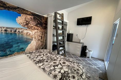 Photo of property in 54 Powells Road, Cable Bay, 0420
