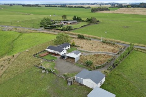 Photo of property in 2346 Makino Road, Halcombe, Feilding, 4779