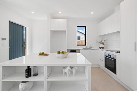 Photo of property in 18 Kilcadden Drive, Flat Bush, Auckland, 2019
